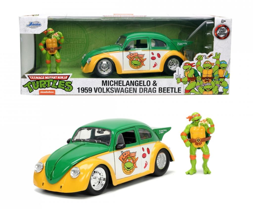 TMNT Michelangelo with 1959 VW Drag Beetle 1:24 Die-Cast Vehicle