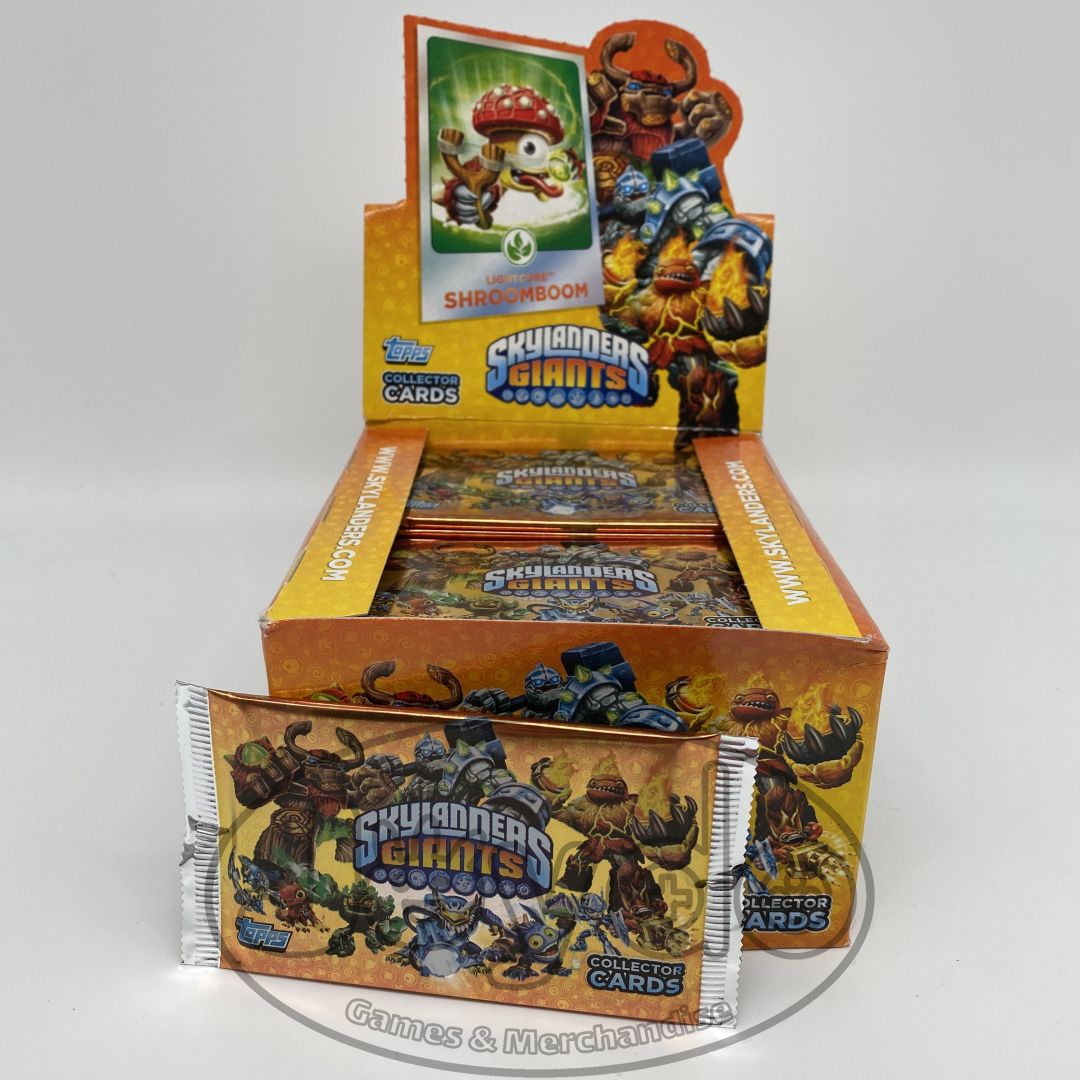 Topps Skylanders Giants Collector Cards Booster Pack