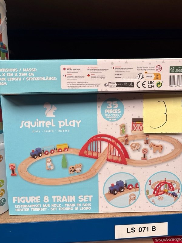 Wooden Figure 8 Train Set