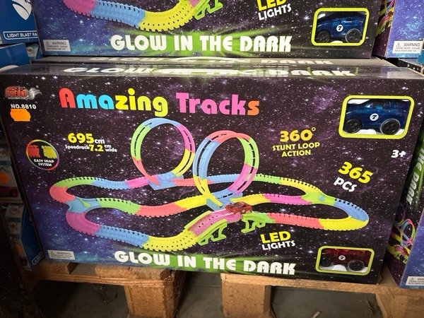 Racetrack Glow In The Dark (6.95m)