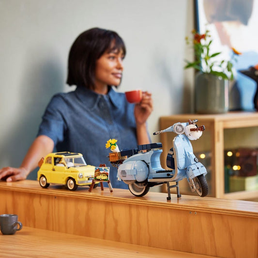LEGO Vespa 125 10298