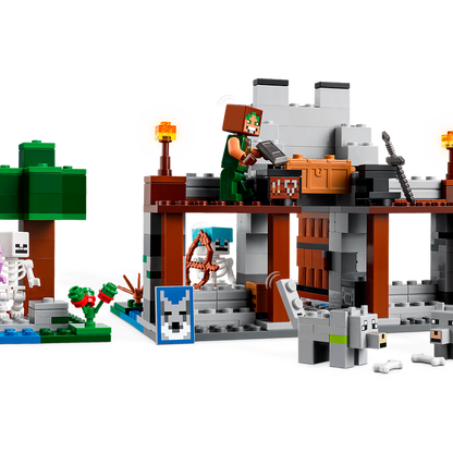 LEGO The Wolf Stronghold 21261