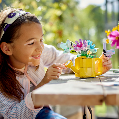 LEGO Creator 3-in-1 Flowers in Watering Can 31149
