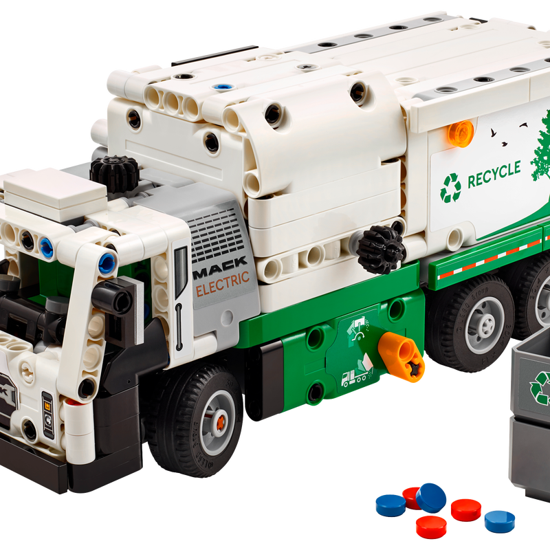 LEGO Technic Mack LR Camion poubelle électrique 42167