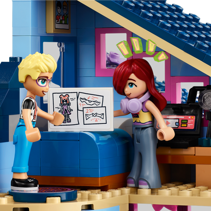 LEGO Olly and Paisley's Family Houses 42620