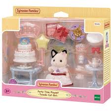 Sylvanian Families Party Time Playset – Tuxedo Cat Girl 5646