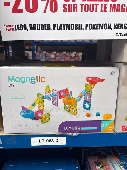 Magnetic Building Game 61 pieces