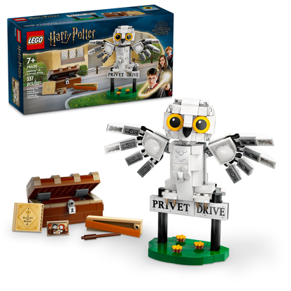 LEGO Harry Potter Hedwig at 4 Privet Drive 76425